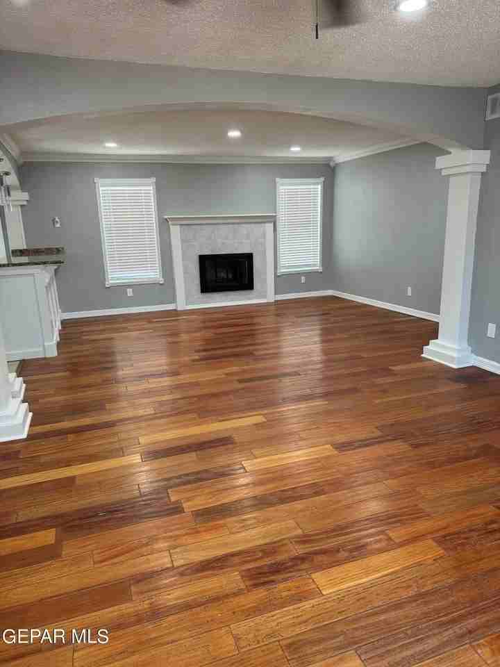 323 Rio Tinto Dr - Photo 3 of 16