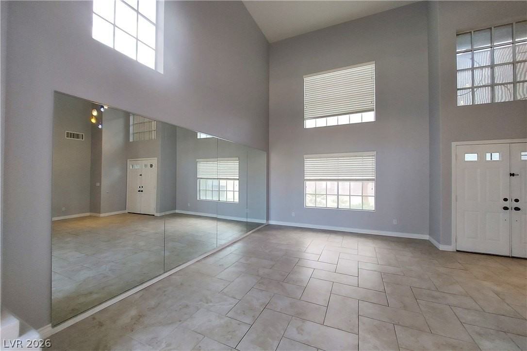 8272 Tibana Way - Photo 6 of 43