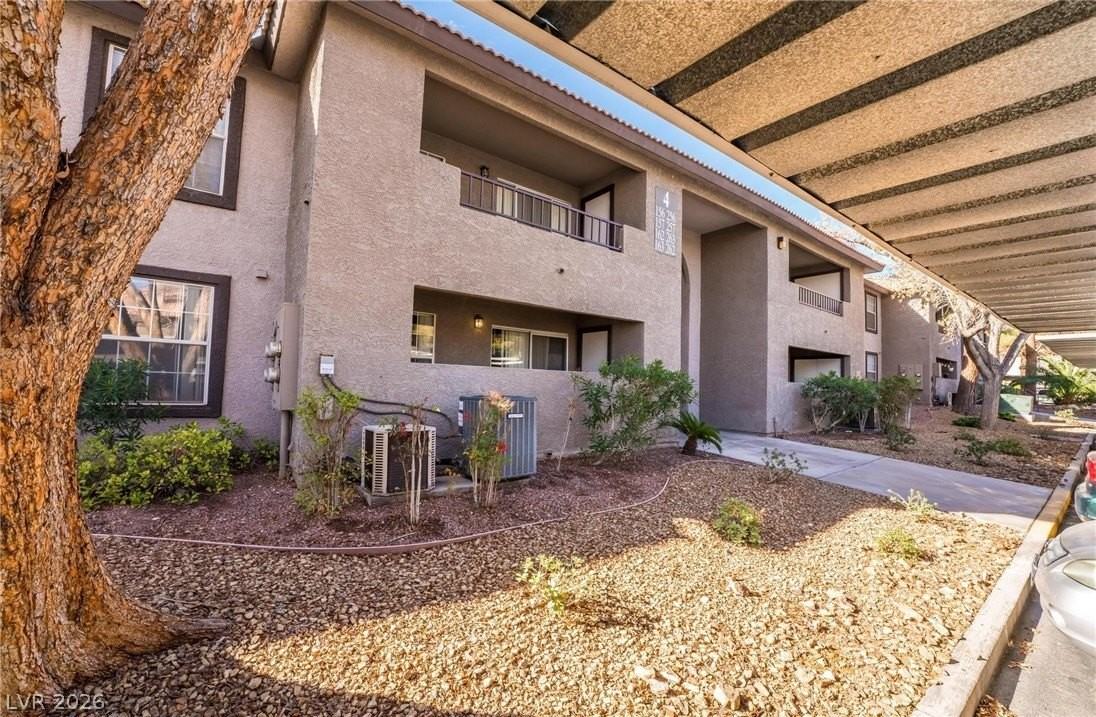 2606 S Durango Dr #256 - Photo 3 of 16