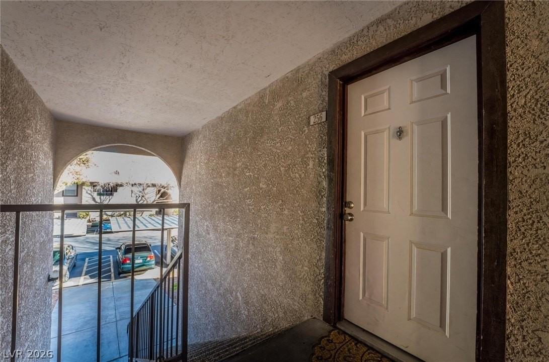 2606 S Durango Dr #256 - Photo 4 of 16