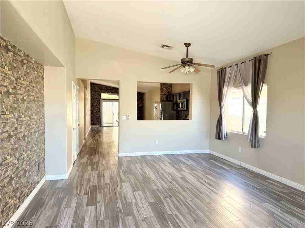 4455 Prosperity Point St - Photo 2 of 18