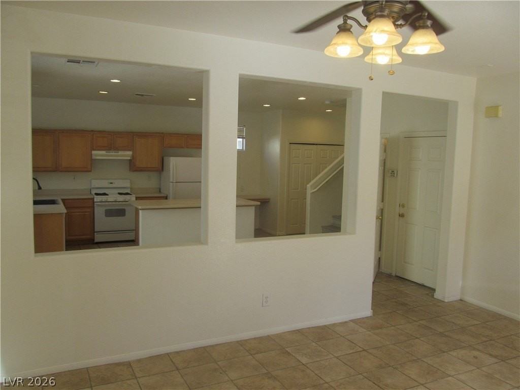 6776 Firewood Dr - Photo 3 of 28