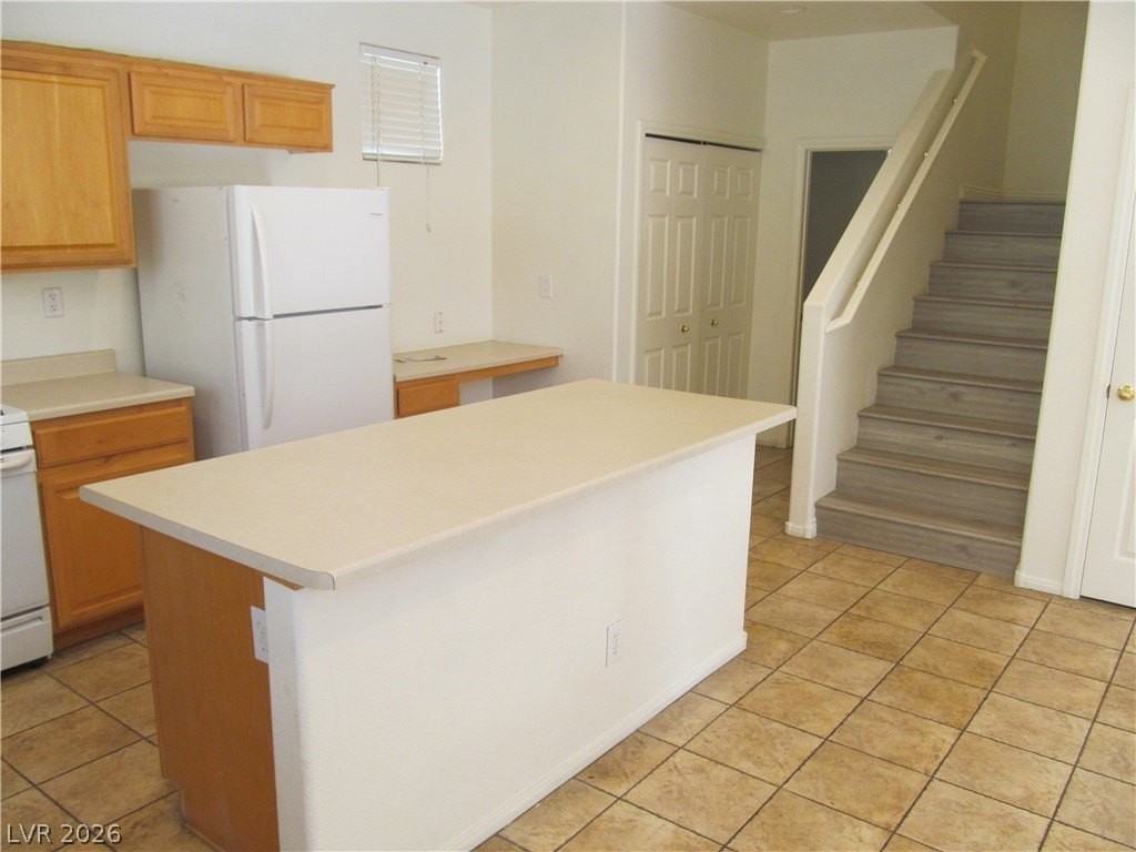 6776 Firewood Dr - Photo 5 of 28