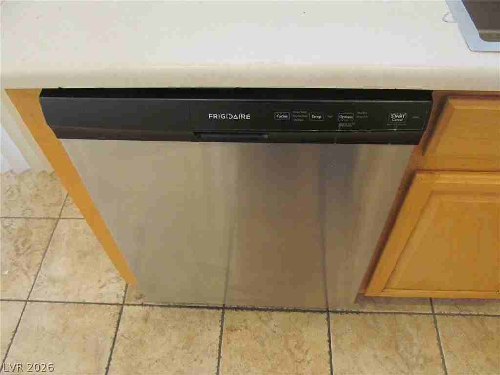 6776 Firewood Dr - Photo 7 of 28