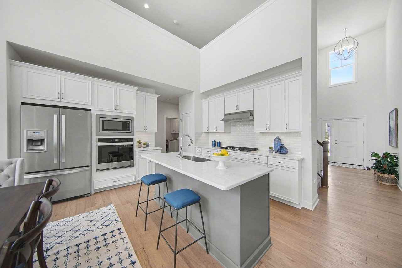 3105 Millbury Ln - Photo 7 of 43
