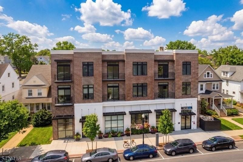 423 South Ave W #206