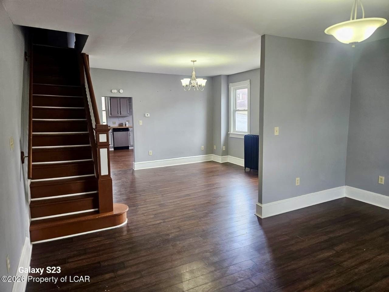 308 Lehigh St - Photo 4 of 15