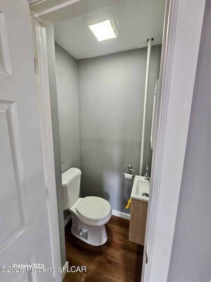 308 Lehigh St - Photo 6 of 15