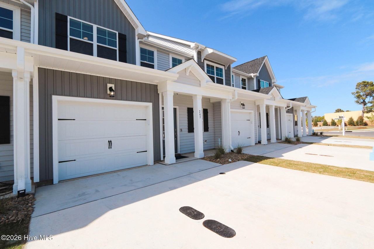 247 Cline Way unit: 113 - Photo 2 of 33