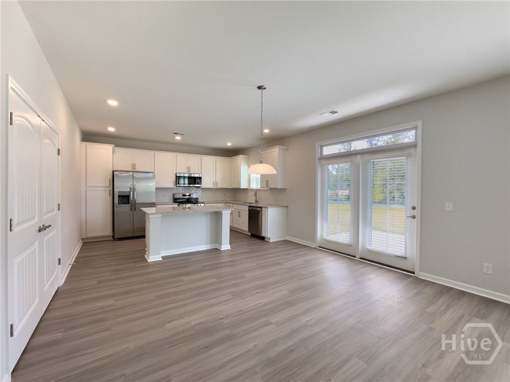 115 Melody Dr - Photo 4 of 37