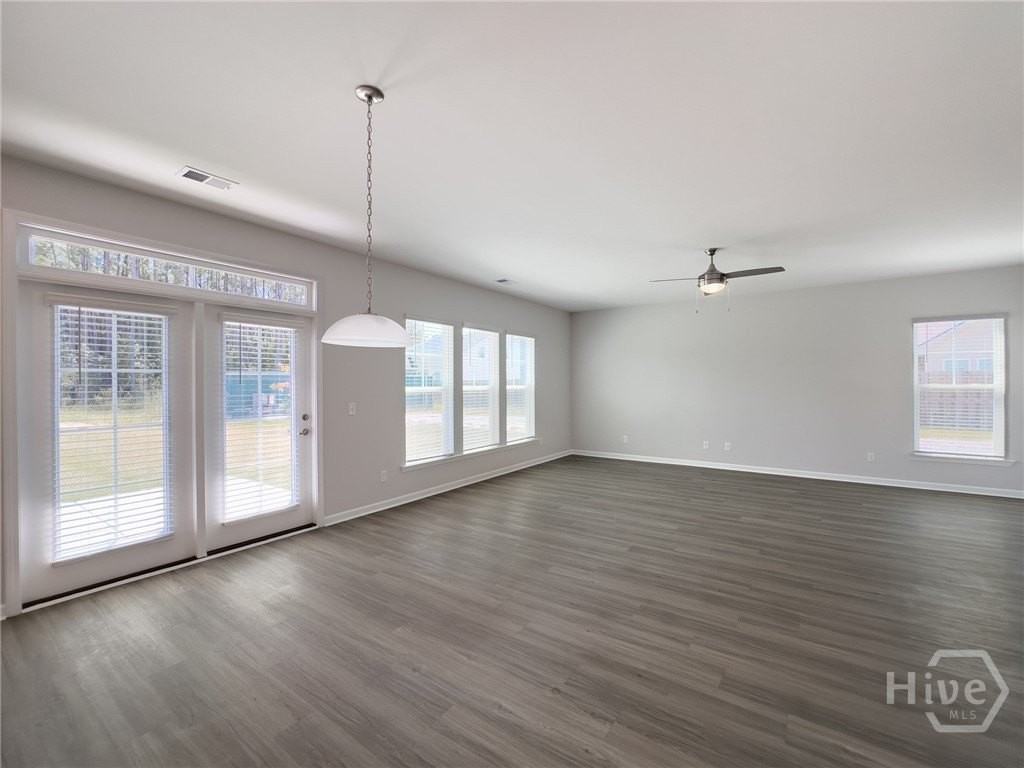 115 Melody Dr - Photo 7 of 37