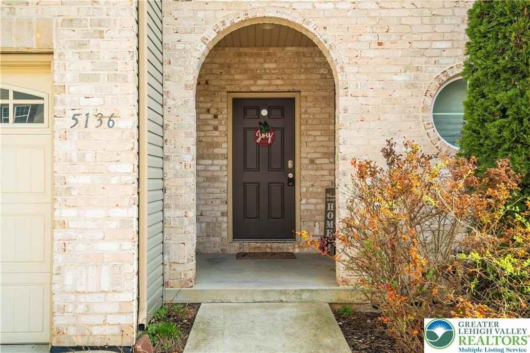 5136 Dogwood Trl - Photo 3 of 47