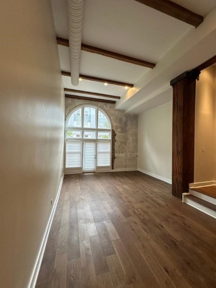 435 S Front St #109 - Photo 3 of 25