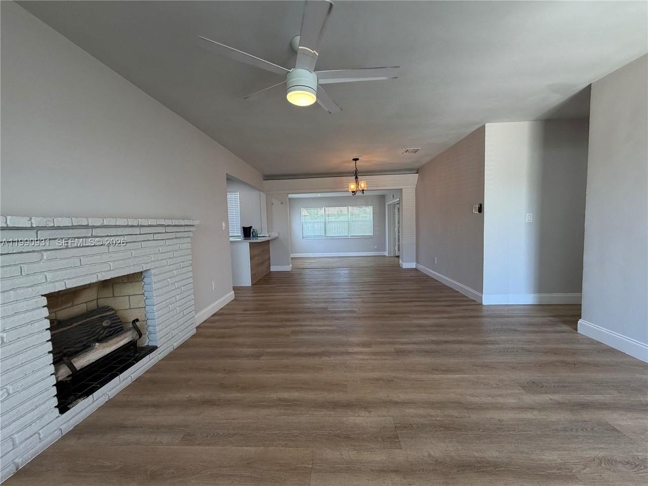 7571 Eaton St - Photo 2 of 17