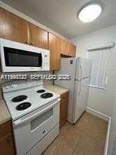 7995 Nw 8th St #115 - Photo 6 of 10