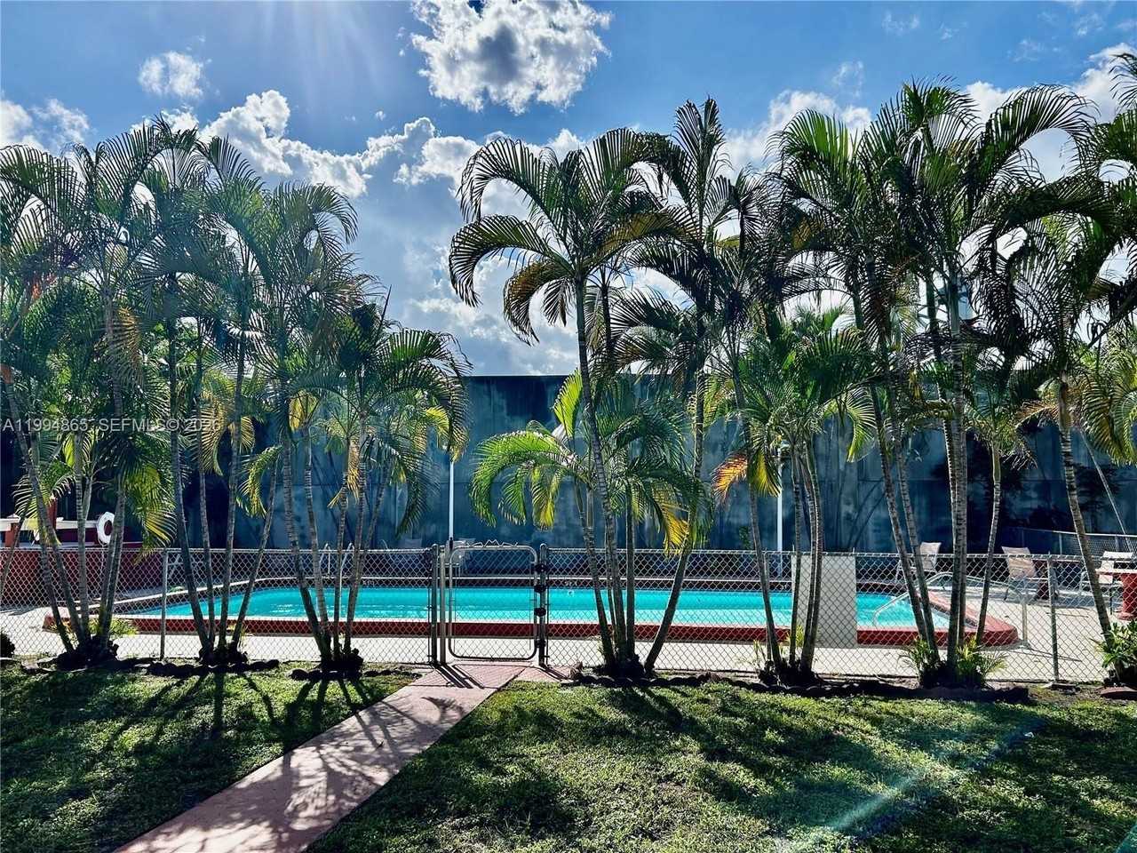 2918 Funston St #29B - Photo 3 of 17