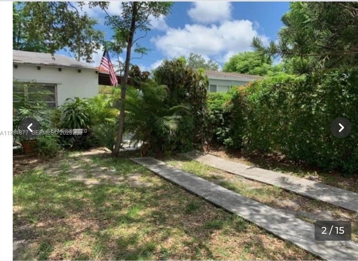 4230 Sw 11th St #0 - Photo 2 of 8