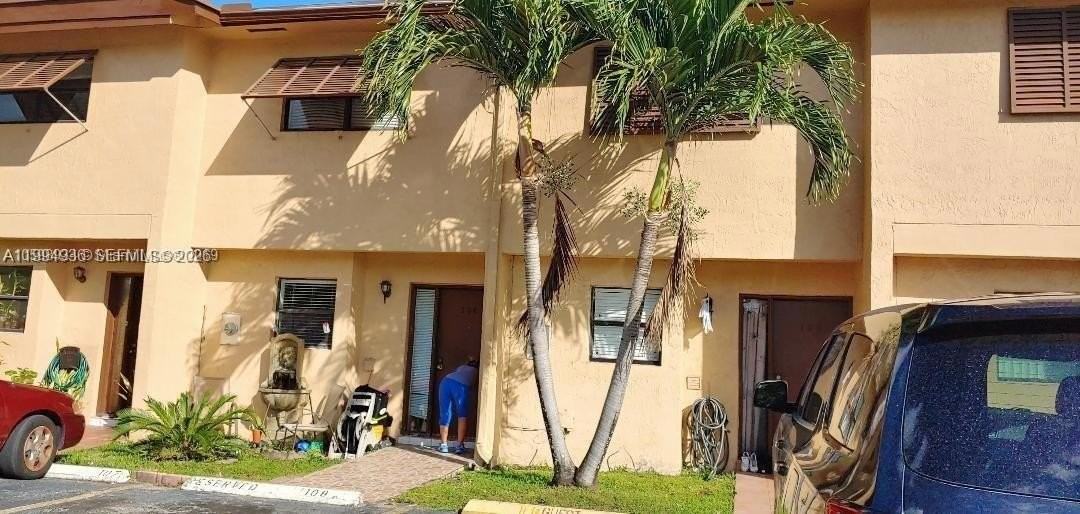 6850 Nw 173rd Dr #106