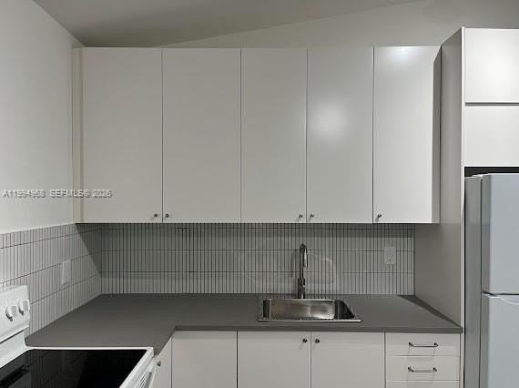 6101 Ne Miami Ct #2 - Photo 5 of 11