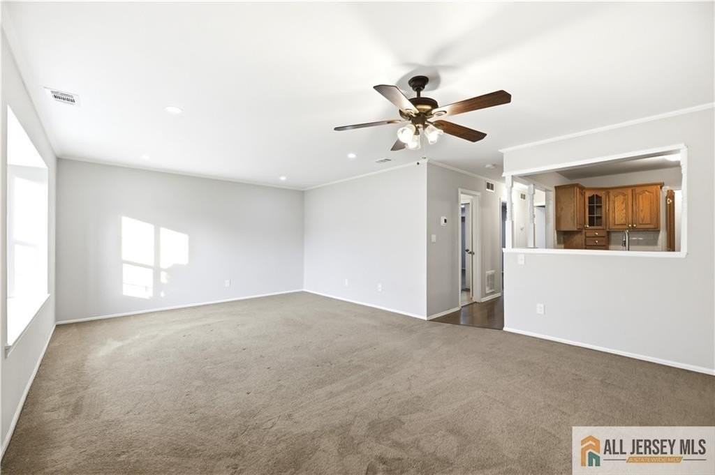 151 Wyndham Pl - Photo 3 of 19