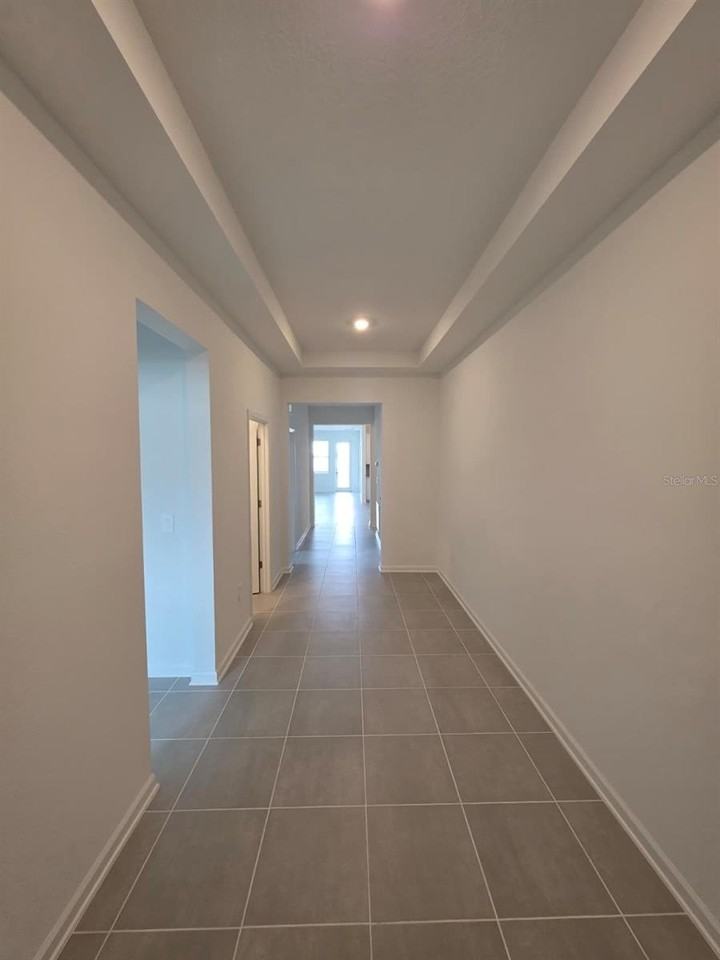 5637 Nina Way - Photo 2 of 23