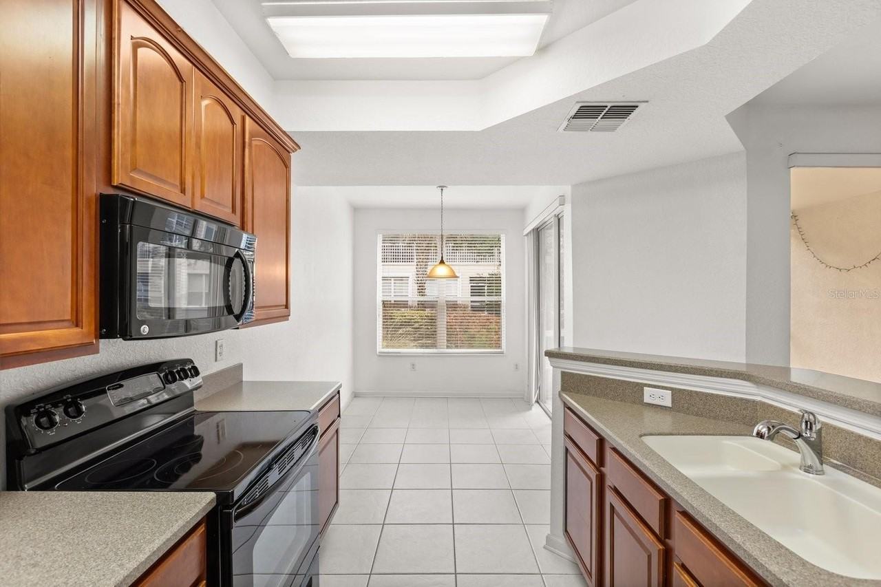 409 Hilgard Cv #106 - Photo 7 of 22