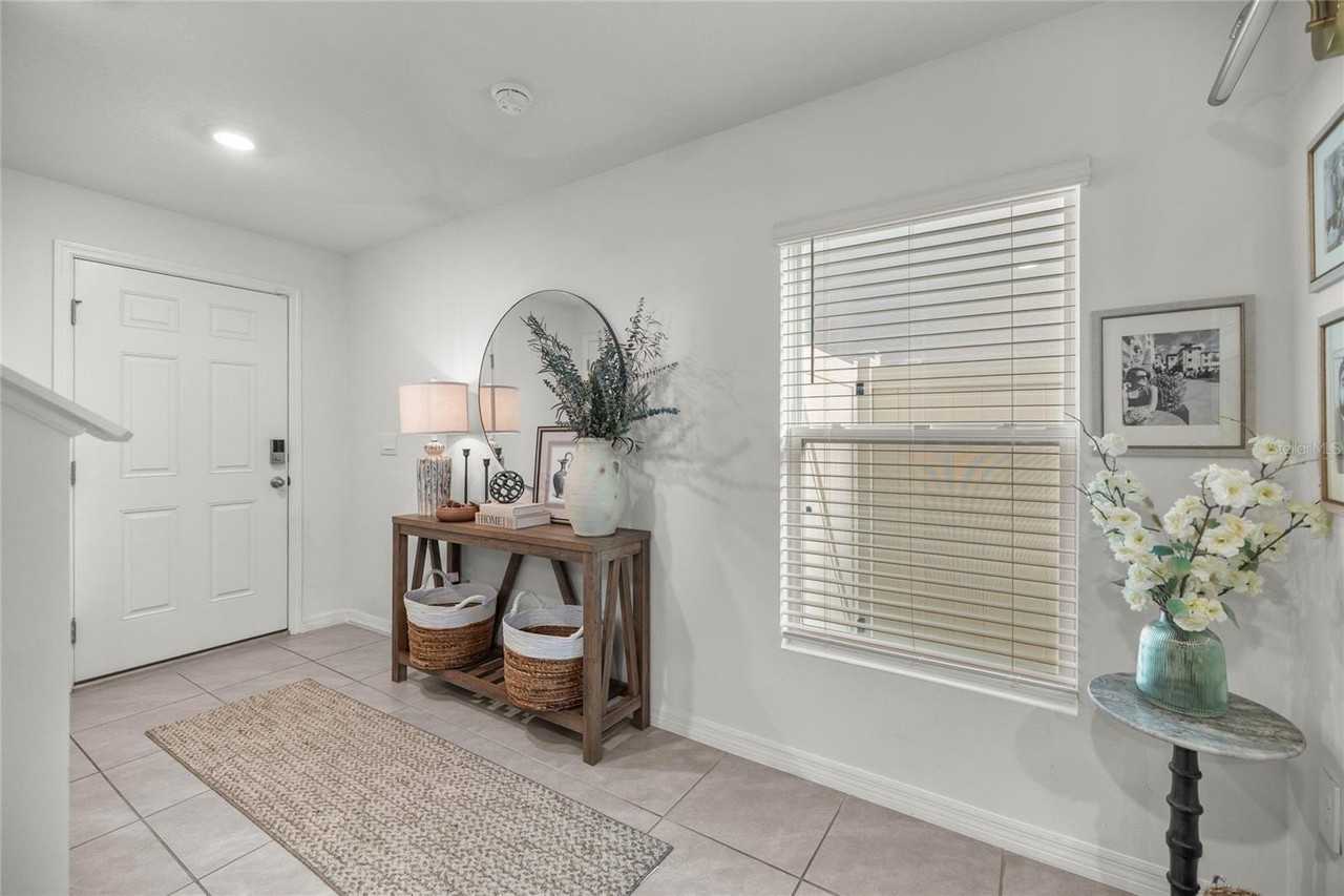 8740 Sw 45th Ct - Photo 4 of 43