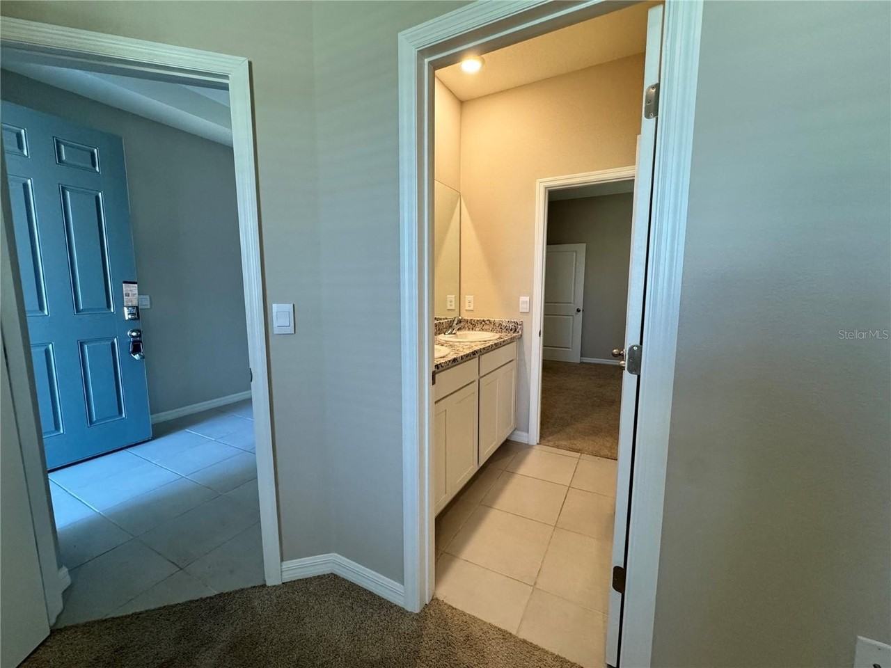 4970 Nw 39th Loop - Photo 3 of 49