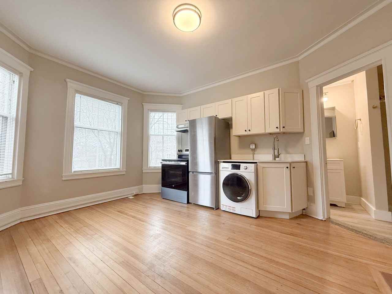 19 Agassiz St #3A - Photo 3 of 5