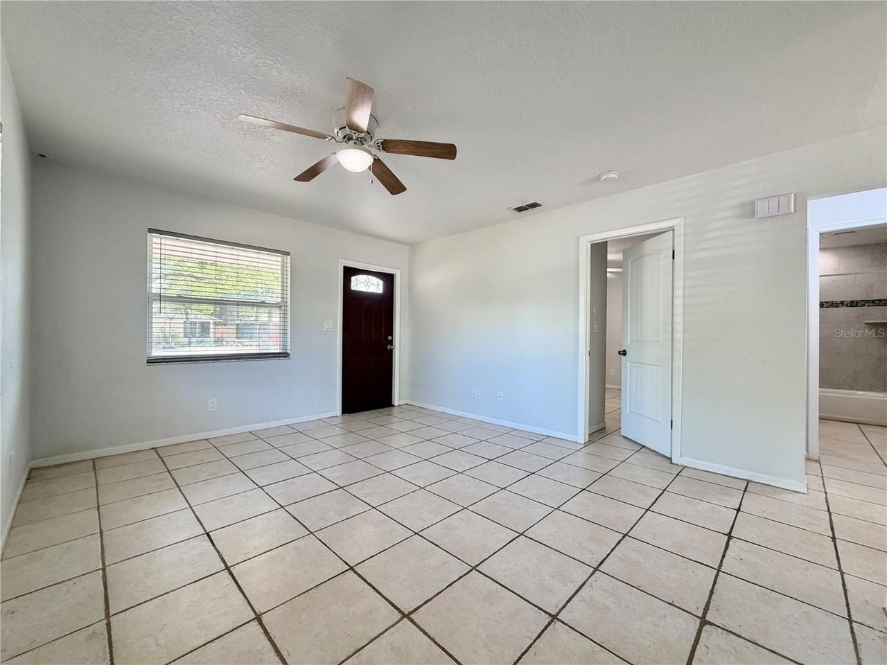 2761 62nd Ter N #B - Photo 5 of 25