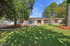 144 Rollingwood Dr - Photo 1 of 1