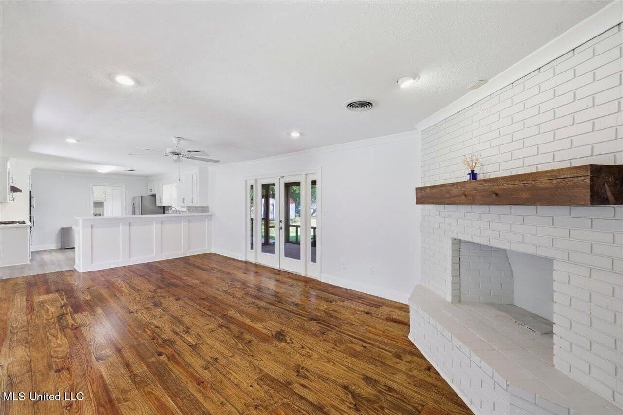 144 Rollingwood Dr - Photo 6 of 43