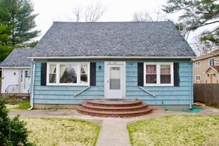 117 Blydenburg Ave Unit B - Photo 1 of 1