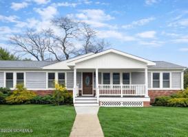 featured image of 1641 Holbrook St