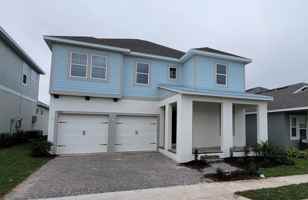 featured image of 15045 Lebeau Loop #1