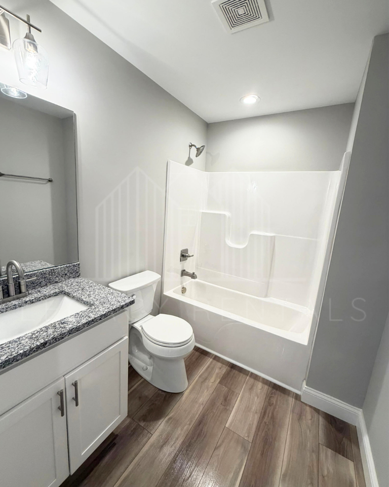 1025 Judah Bear Blvd #1 - Photo 5 of 7