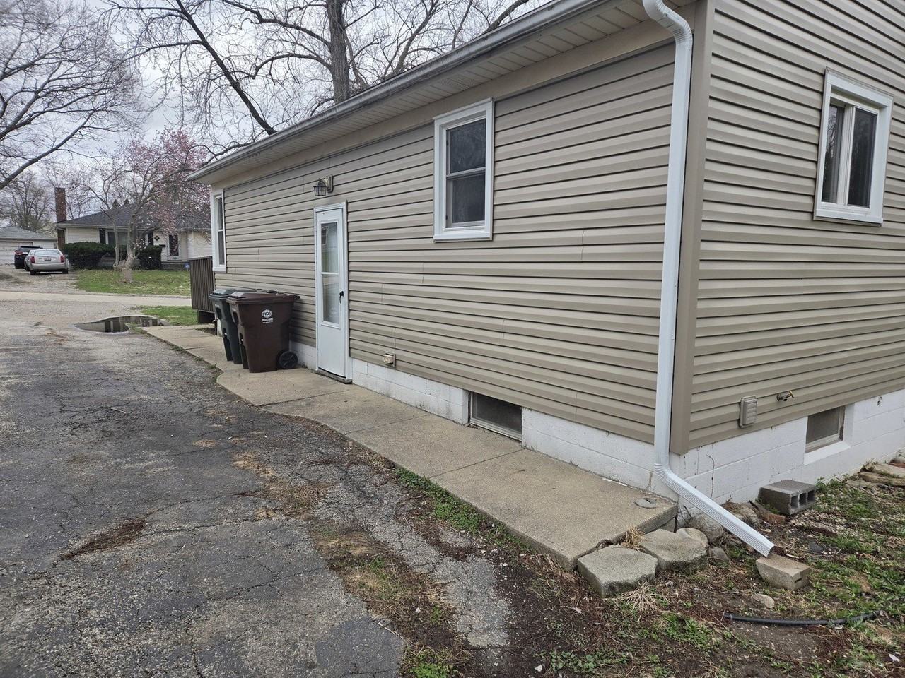 110 North Ave - Photo 3 of 16