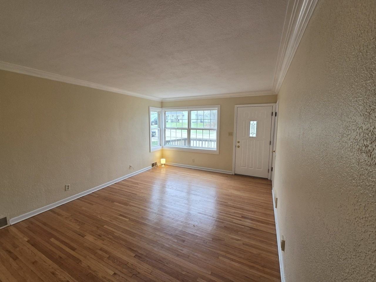 110 North Ave - Photo 7 of 16