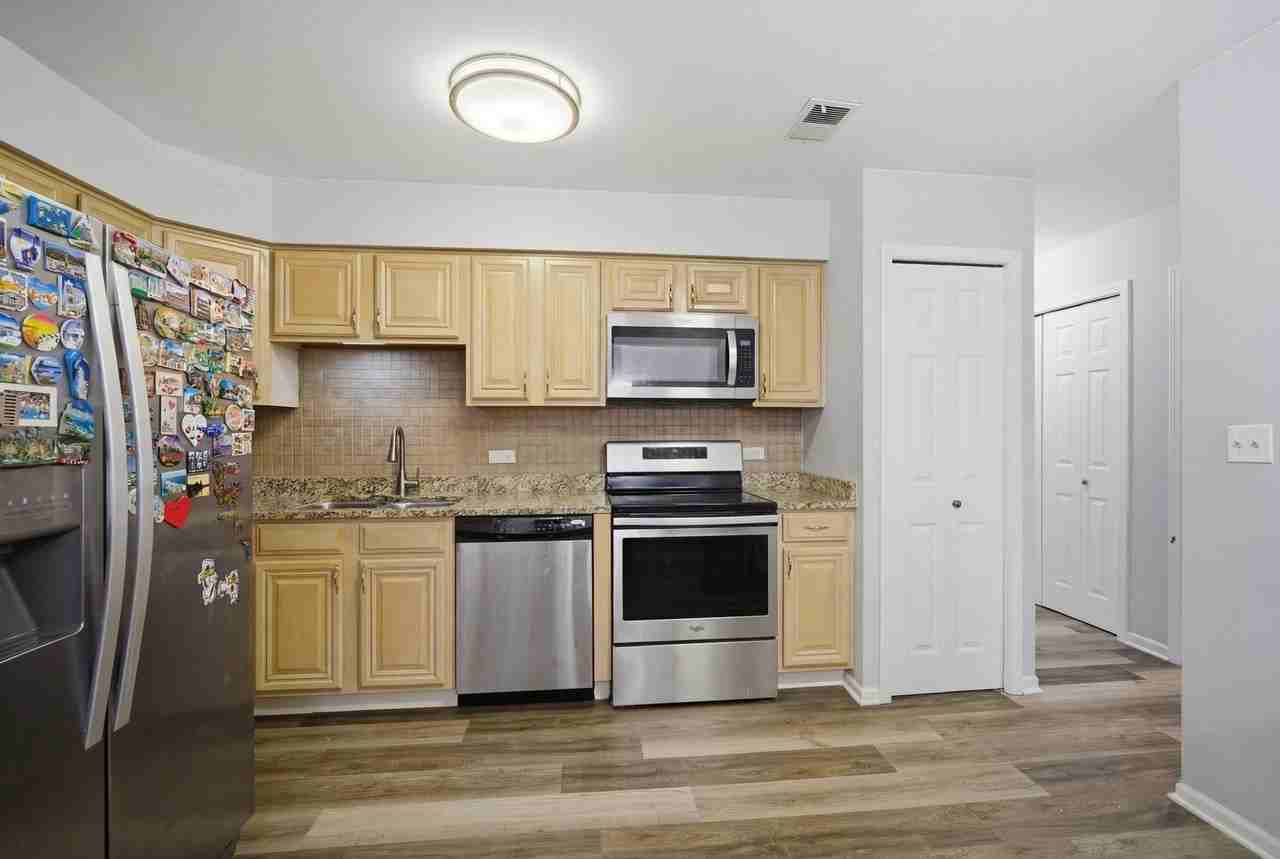 2113 Ammer Ridge Ct Unit 301 - Photo 7 of 21