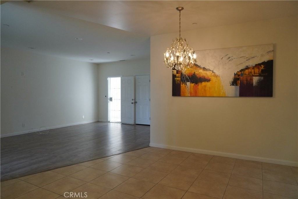 5611 Lemon Ave - Photo 5 of 20