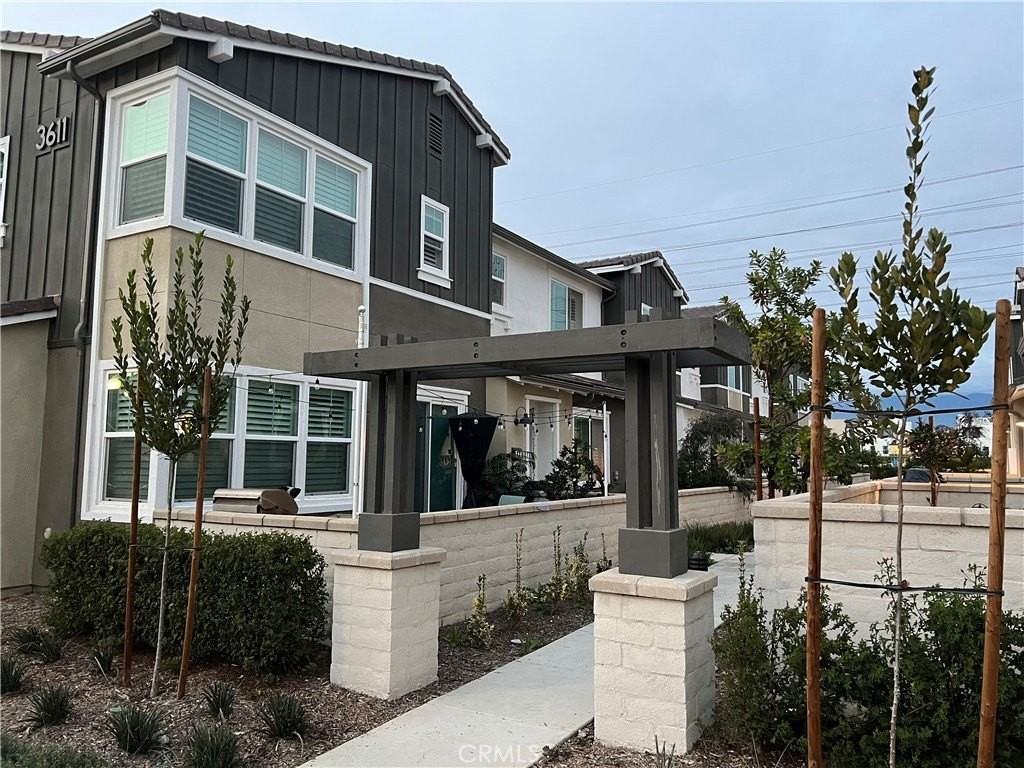 3611 E Moonlight St #34 - Photo 5 of 48