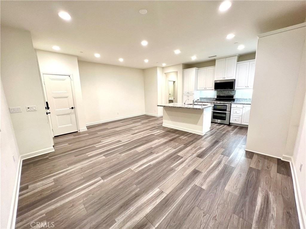 3611 E Moonlight St #34 - Photo 6 of 48