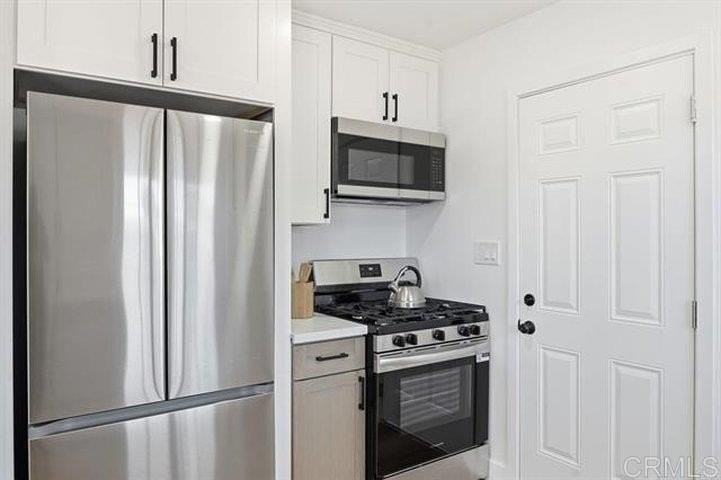 702 Oaklawn Ave - Photo 6 of 23