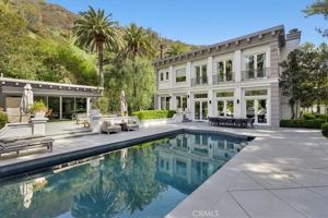 featured image of 1756 Clear View Dr