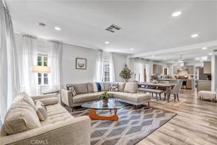 422 W Bencamp St - Photo 1 of 1