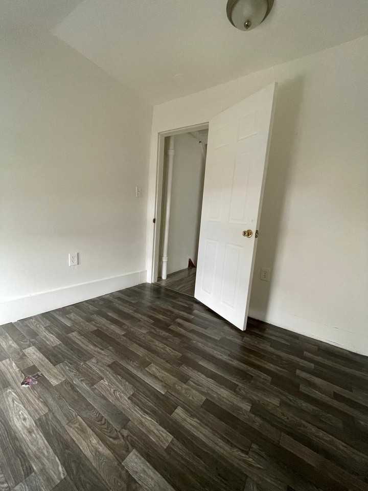 7 Shedds Ave - Photo 2 of 25