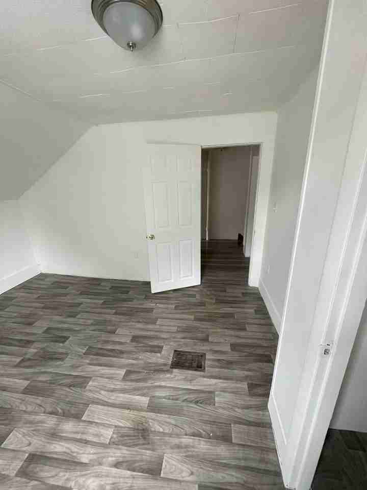 7 Shedds Ave - Photo 3 of 25