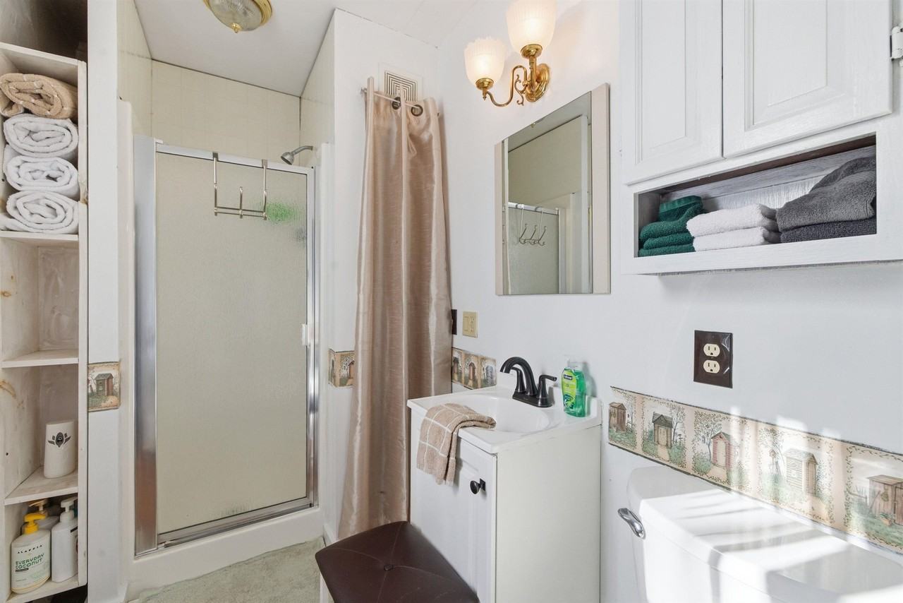 51 Pollard Rd #4 - Photo 5 of 25