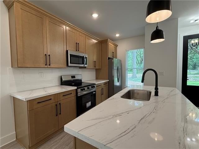 82405 Olive St - Photo 5 of 19