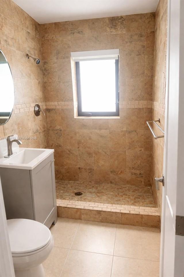 9831 Martinique Dr - Photo 4 of 5